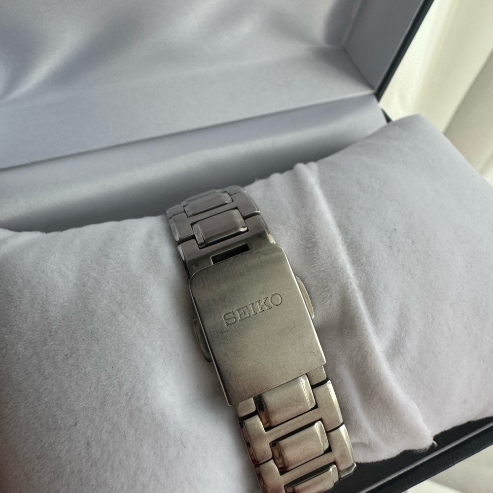 Seiko premier solar women watch - Picture 5 of 5